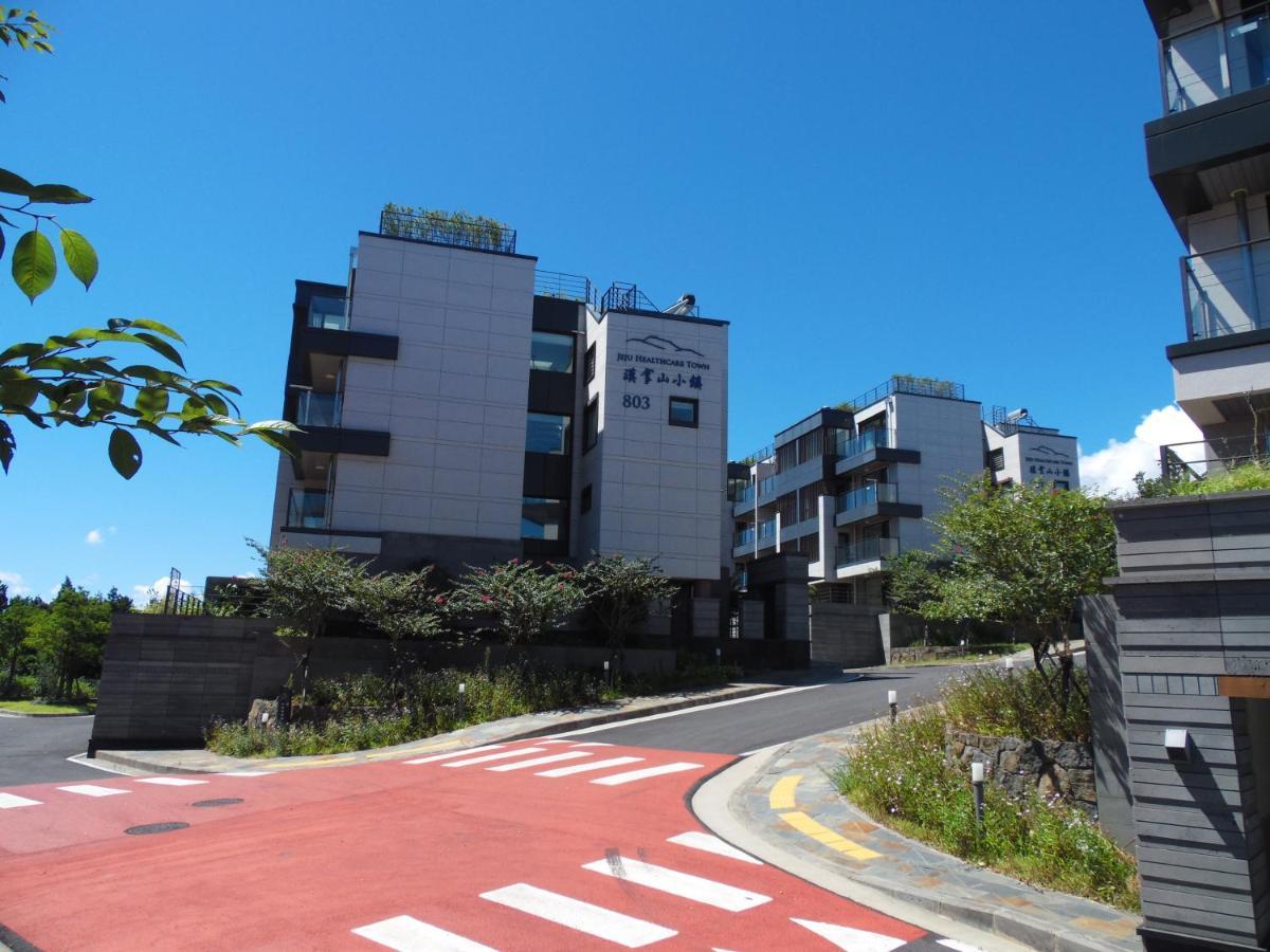 Healthcare Town Resort Seogwipo Ngoại thất bức ảnh